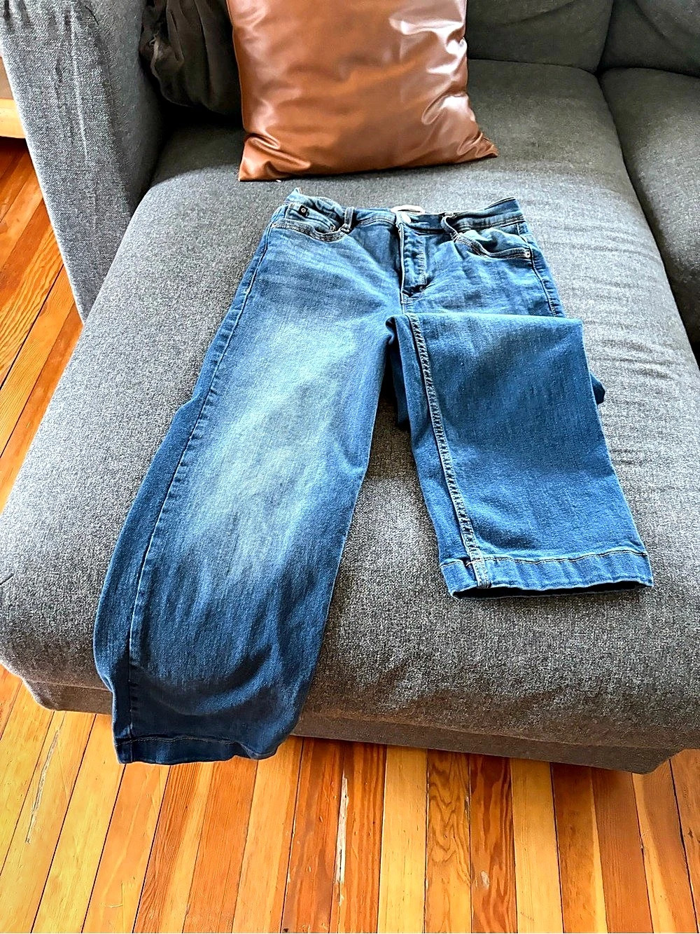 Lee Curve Spretching Bootcut Jeans in Blue Waist 6/28